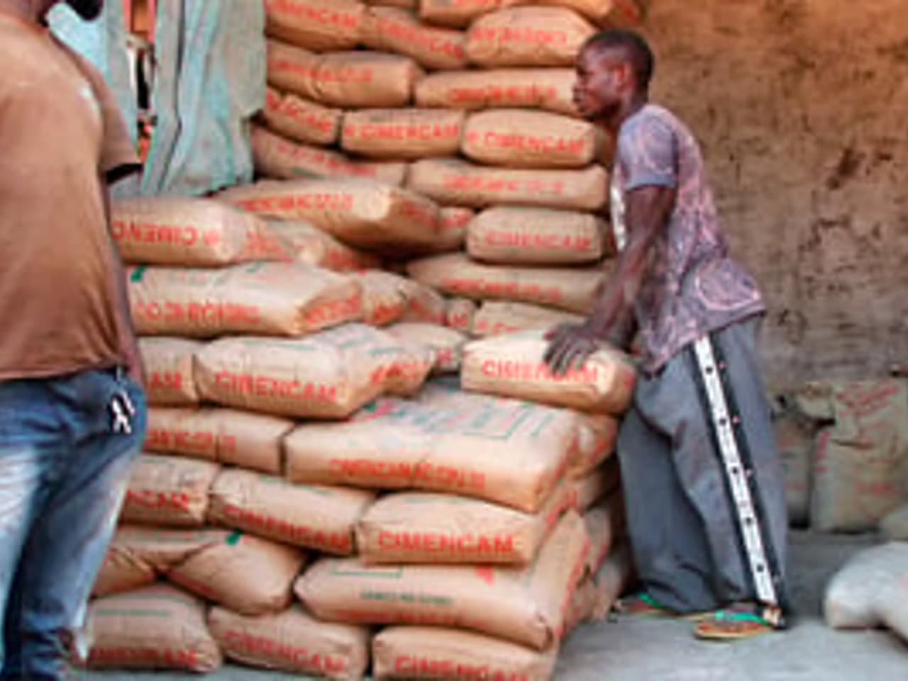 Cameroun : les exportations de ciment grimpent de 318,8 % en 2025