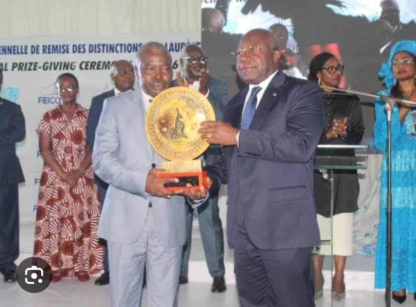 Prix national Feicom 2025 : la commune de Ngoura, à l'Est, décroche la première place.